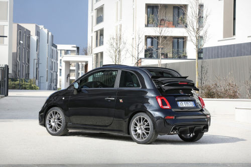 ABARTH 695C CONVERTIBLE 1.4 T-Jet 180 2dr view 6