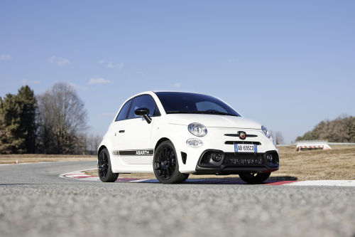 ABARTH 695C CONVERTIBLE 1.4 T-Jet 180 2dr view 10