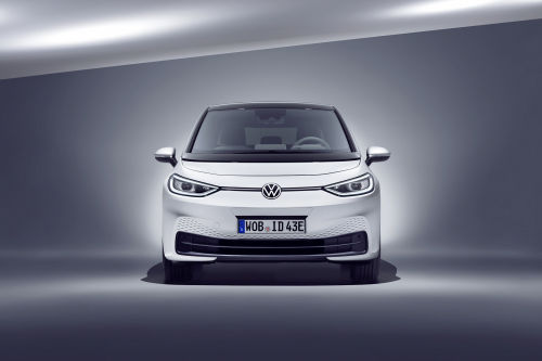 VOLKSWAGEN ID.3 ELECTRIC HATCHBACK 110kW Life Pure Performance 45kWh 5dr Auto view 3